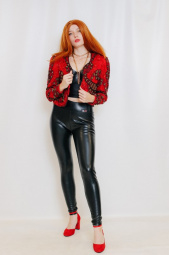 Жакет в стиле 80-х красный с люрексом